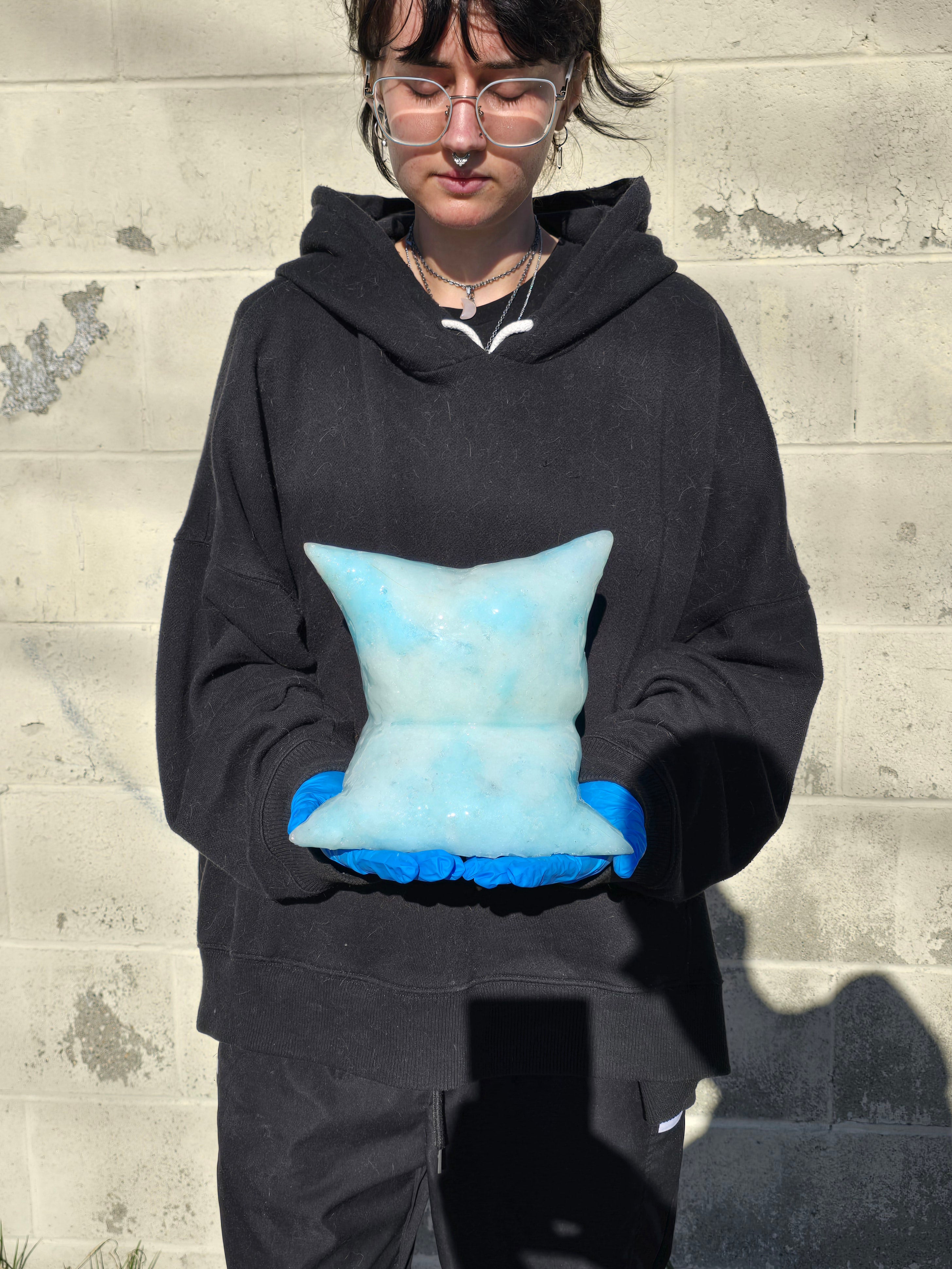 8" Resin Pillows